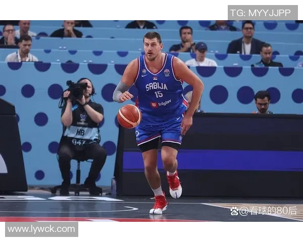 重庆篮球队的蜕变之路欧锦赛特别报道展现新风貌与挑战 重庆篮球队的蜕变之路欧锦赛特别报道展现新风貌与挑战